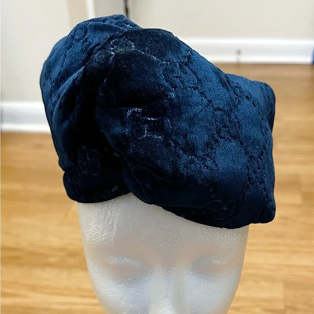 Gucci GG Velvet Headband - Picture 3 of 16